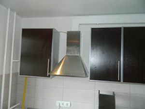 Установка вытяжки на кухне в Тимашёвске